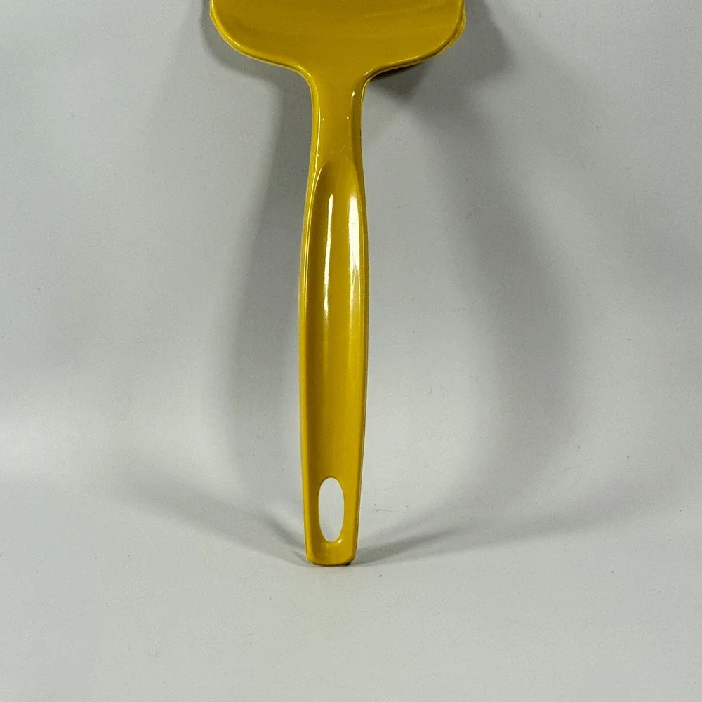 VTG Foley Pie Cake Server Slicer Yellow Nylon Plastic MCM Retro Kitchen Utensil